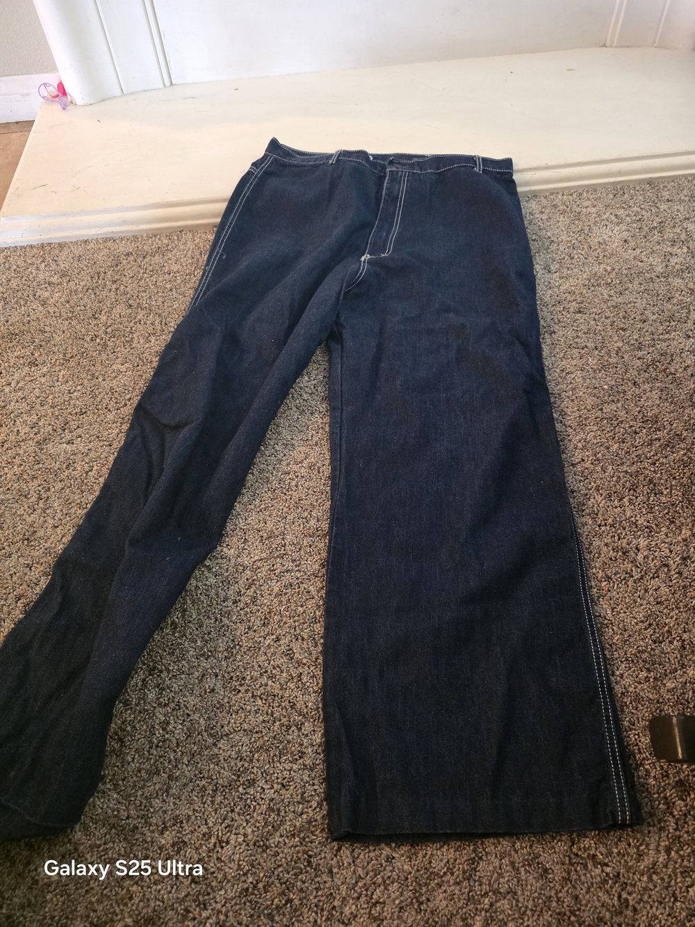 Men's Relaxed Dark Blue Denim Jeans